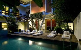 Viroth'S Villa